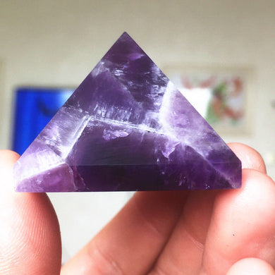 Dream Amethyst Pyramid Quartz  (4-4.5cm)